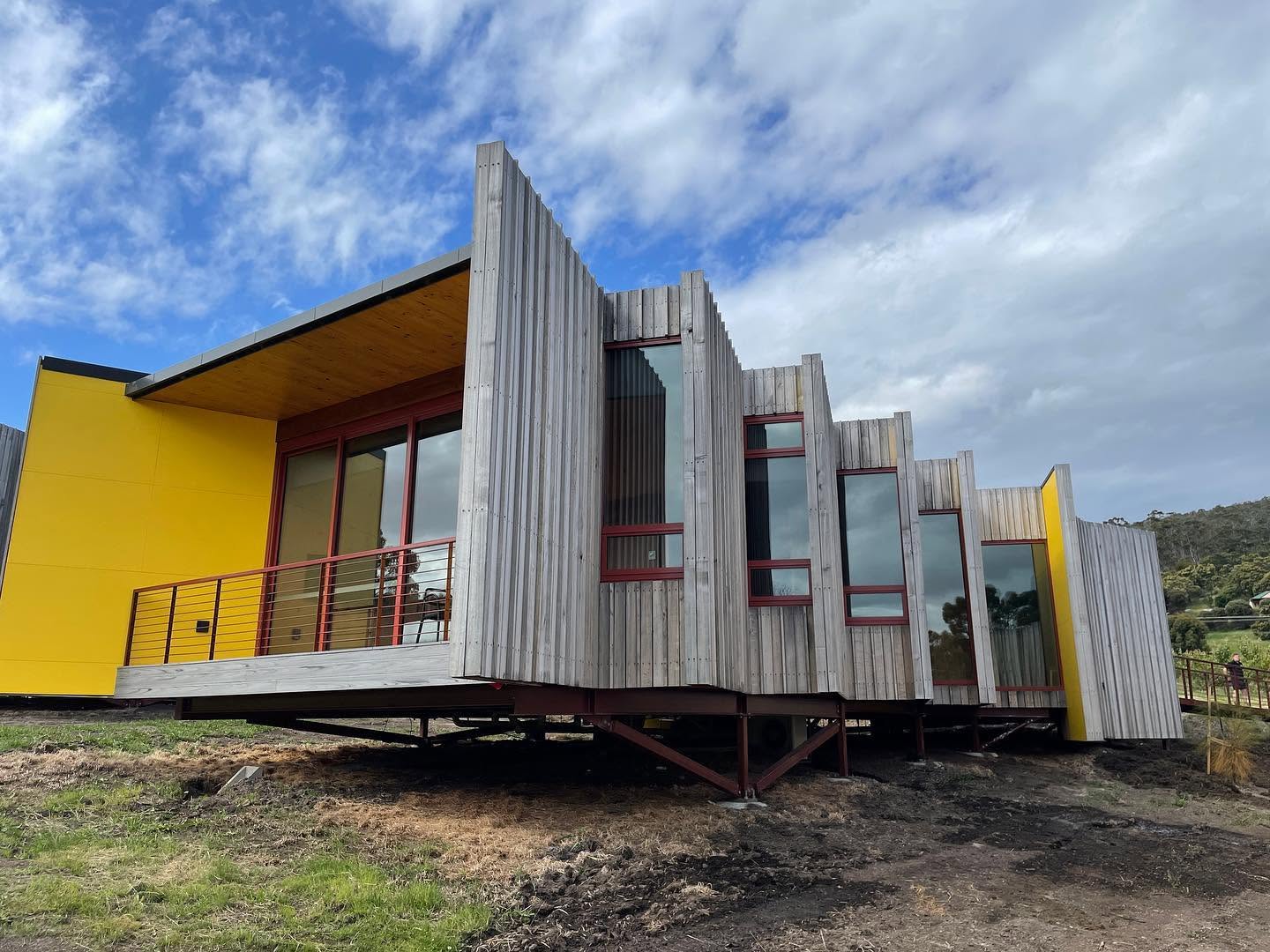 Modern Hobart architectural glass and large window panels (1)
